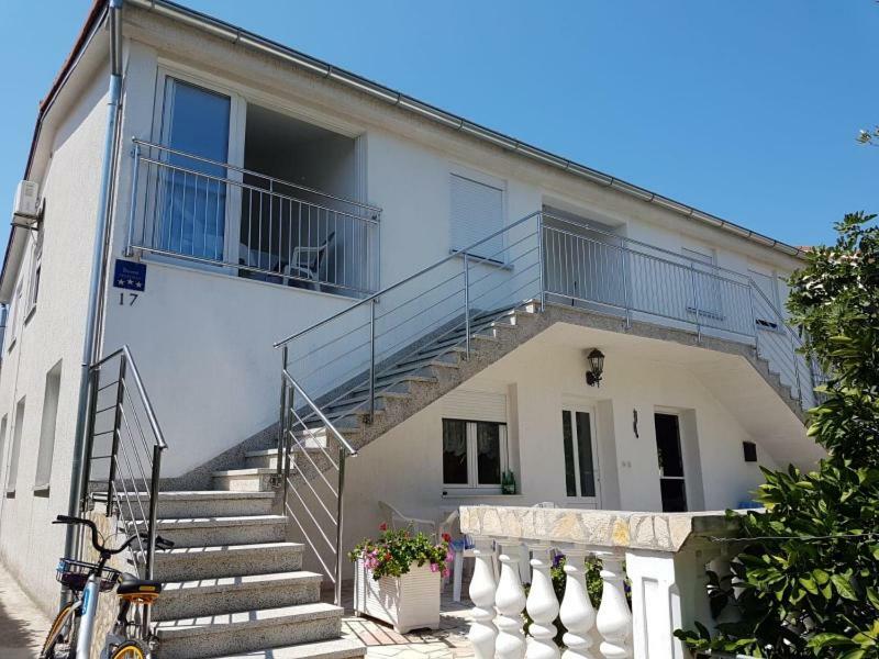 Apartments Mary Муртер Экстерьер фото